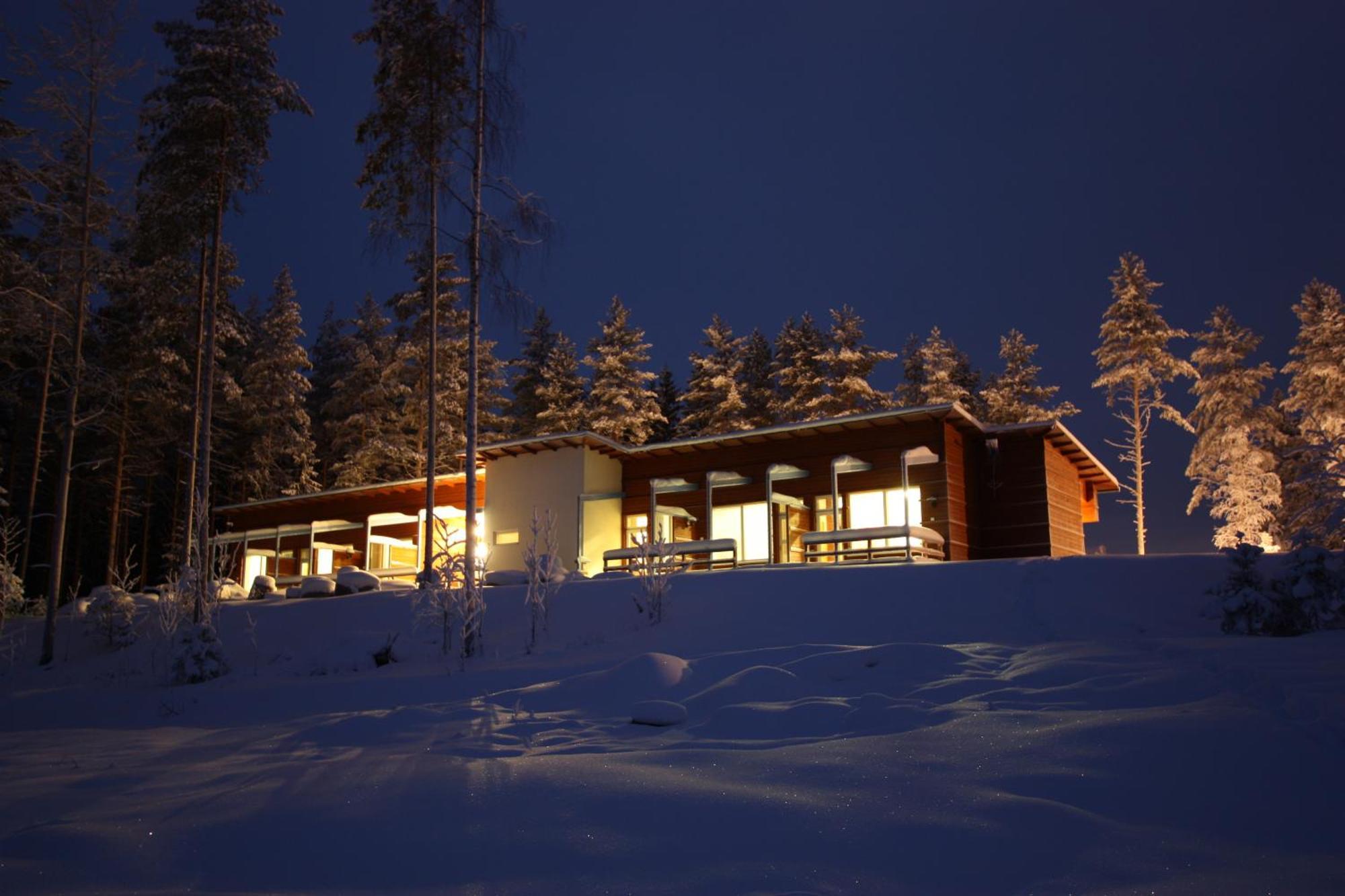 Jokiniemen Matkailu Hotell Alapitkä Exteriör bild