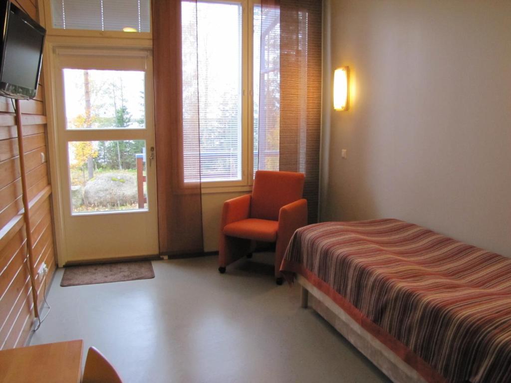 Jokiniemen Matkailu Hotell Alapitkä Exteriör bild